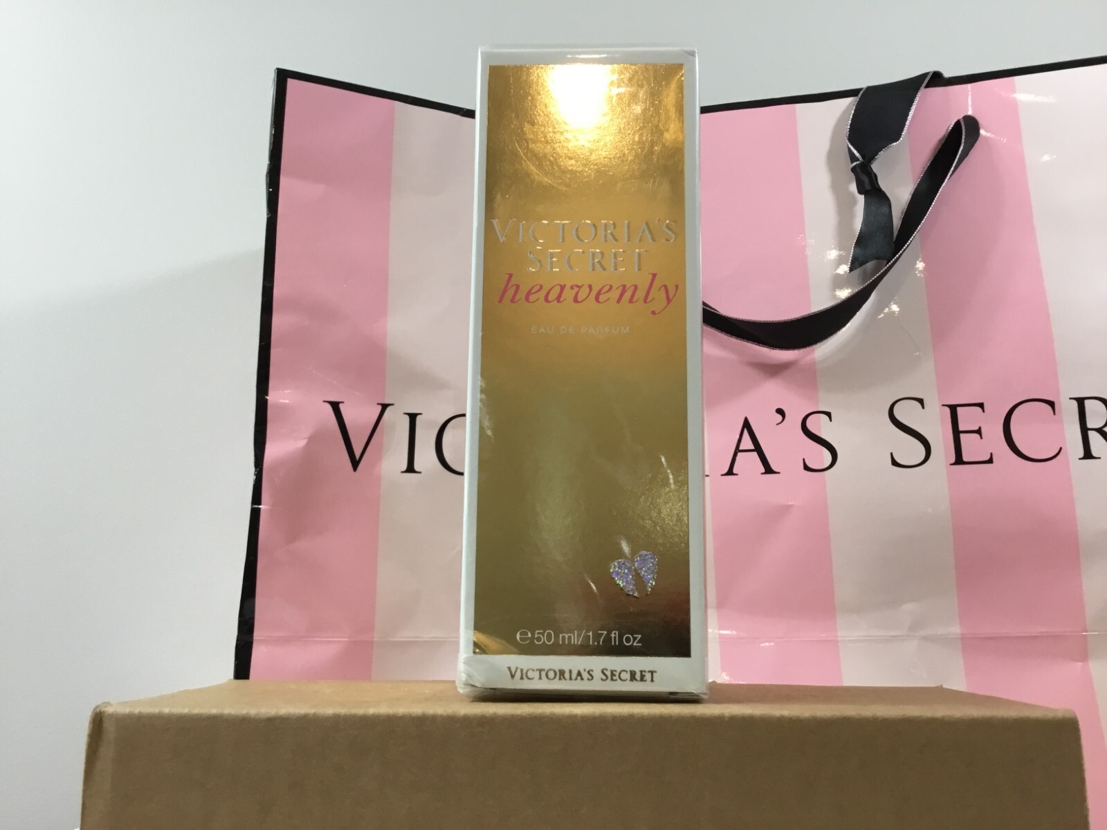 Victoria's Secret Heavenly 50ml 香水　ほぼ新品 Heavenly & Dream Angel：新しいフレグランス – Victoria's Secret