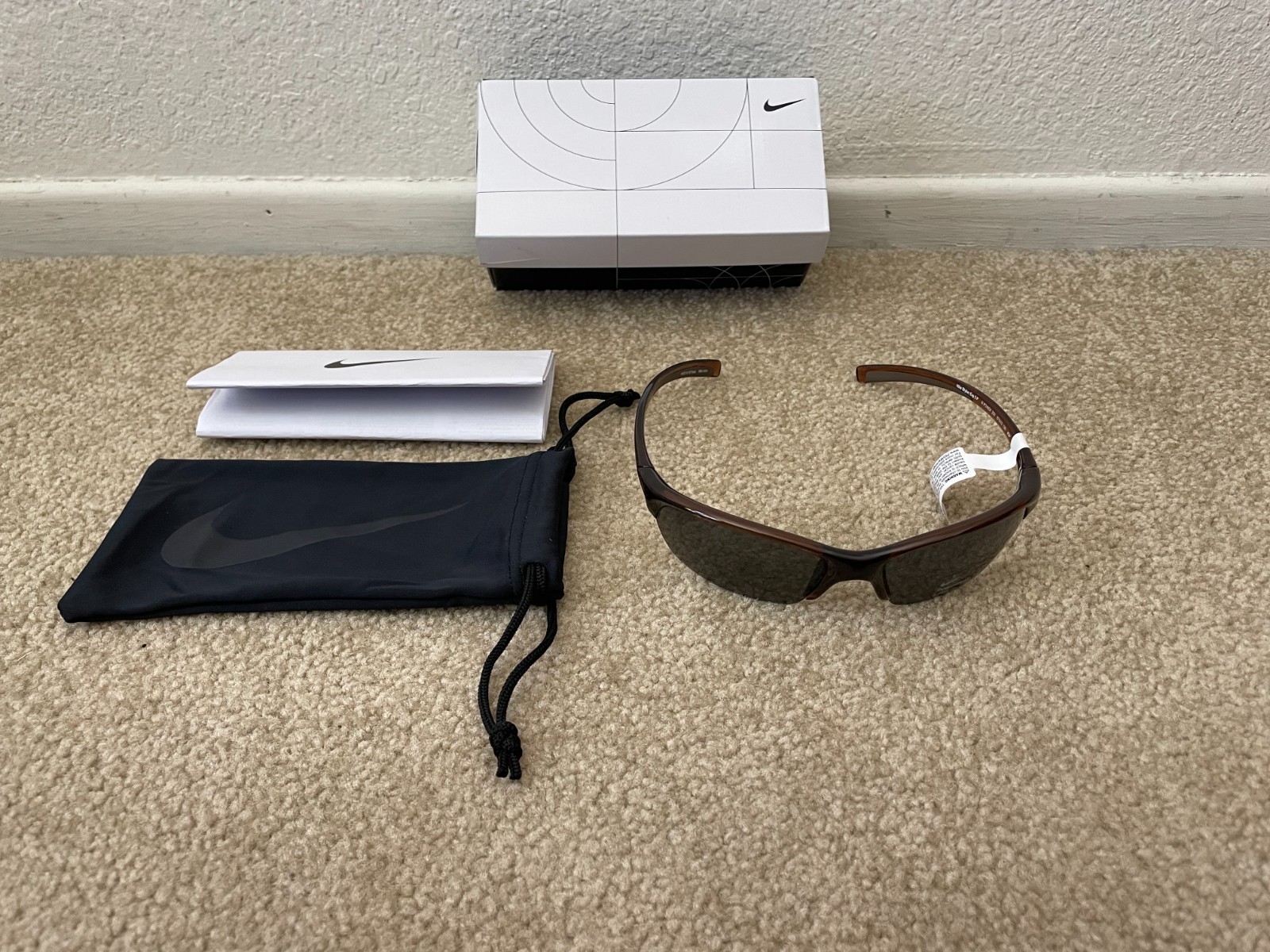 nike tailwind sunglasses polarized