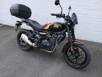 2025 Royal Enfield GUERRILLA 450