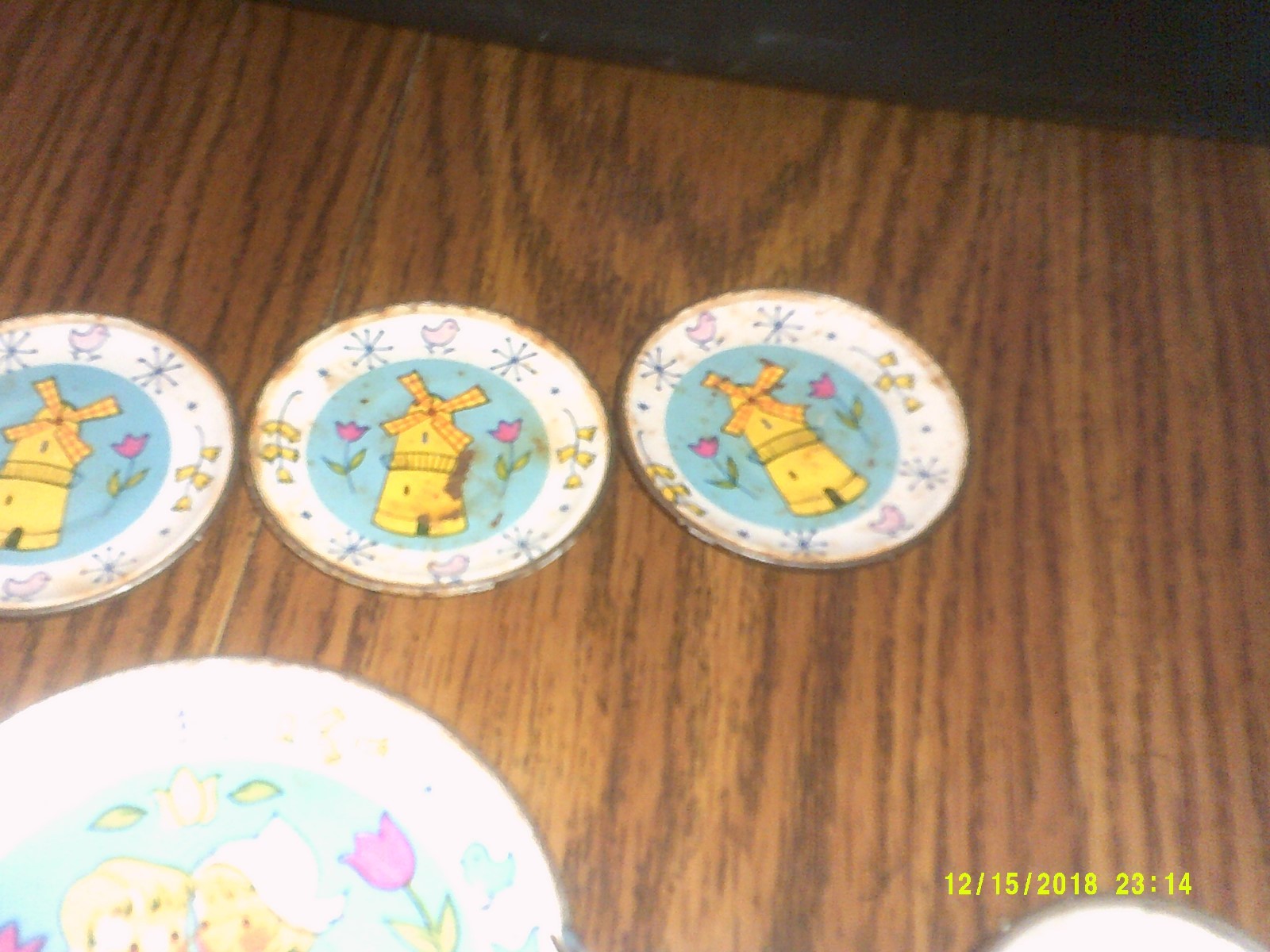 Vintage J.Chein Play Tin Dutch TrayPlates, Cups, Saucers   11 pieces USA