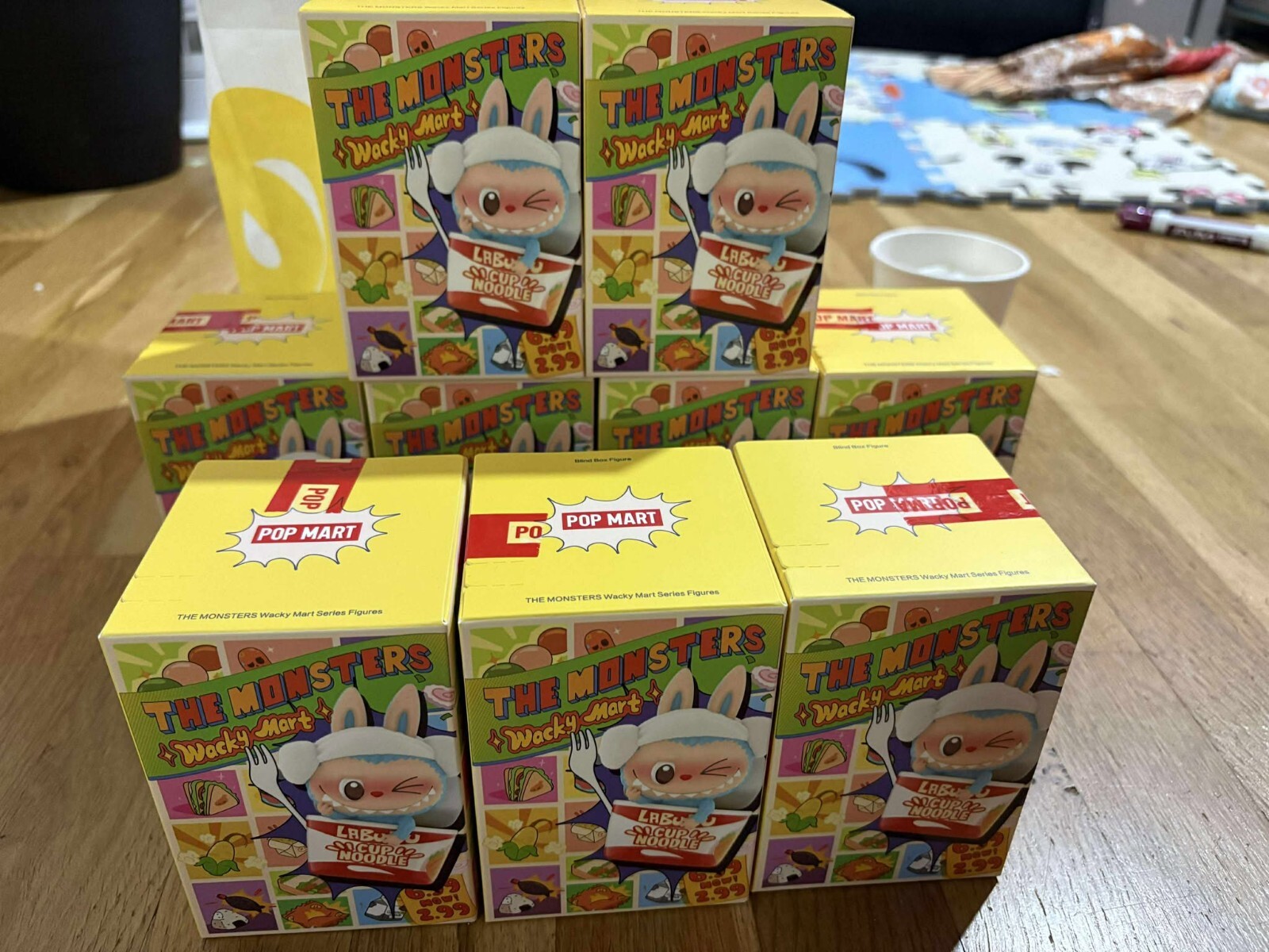 THE MONSTERS WACKY MART SERIES FIGURES SEALED IN HAND HOT