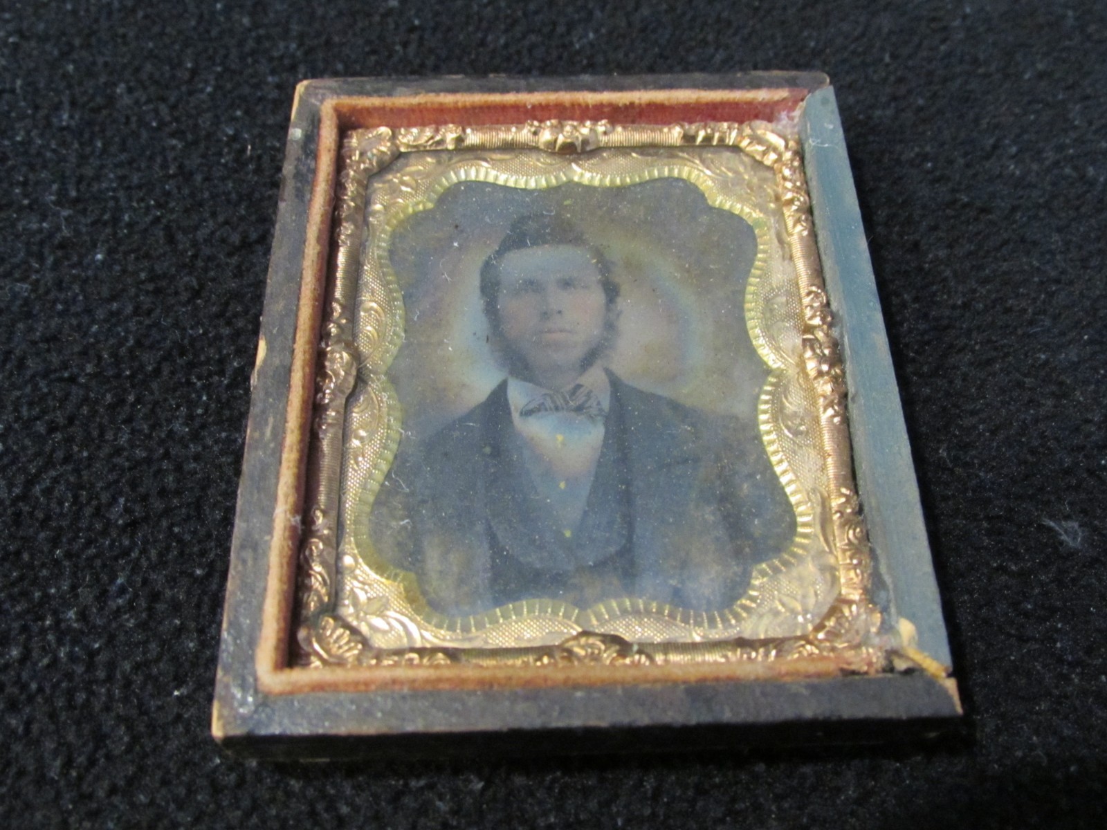 Antique Ambrotype in Half Case w/Brass Insert Younger South Carolina Gentleman