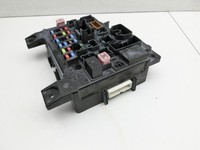 Peugeot 4007 GP 07-12 HDI 2,0 100KW Sicherungskasten Zentralelektrik Peugeot 4007 GP 07-12 27.09.2007 8637A318... Vorschau 4
