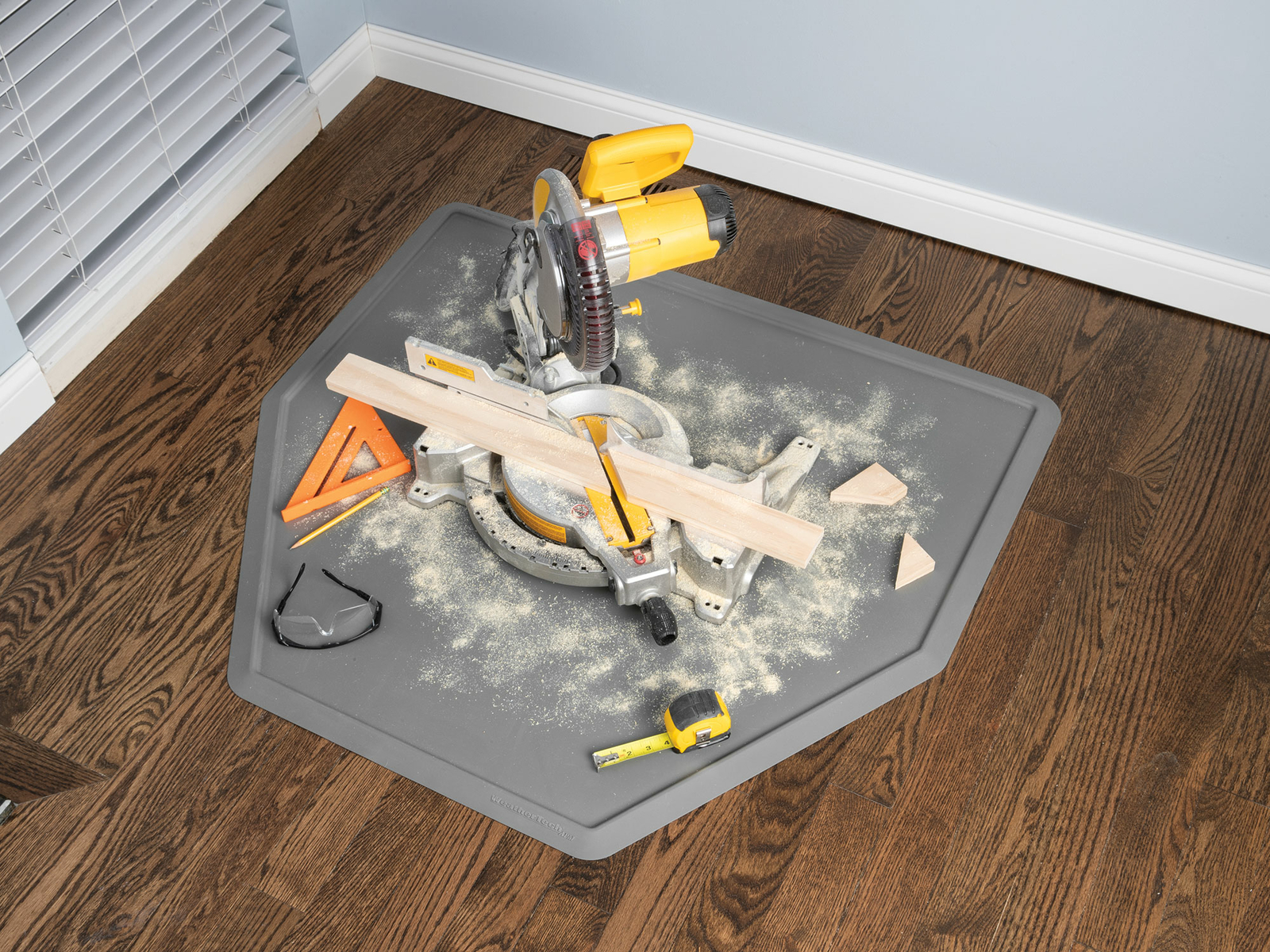 WeatherTech All-Purpose Mat - Multi-Use Mat for Everyday Living 40" x 44" Angled