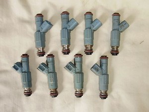 Ford racing blue top injectors #8