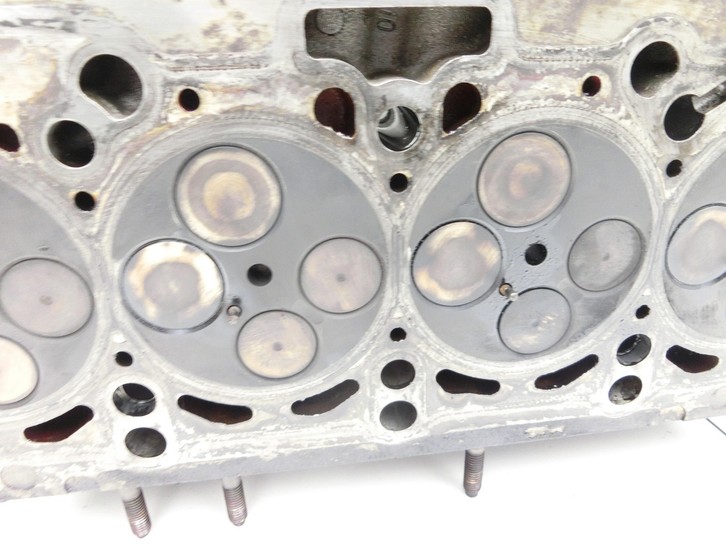 Audi A4 8E B7 04-08  2,0 96KW BRE Zylinderkopf Audi A4 8E B7 04-08 28.03.2007 06B103373Q 03G103264CX gebraucht Vorschau 7