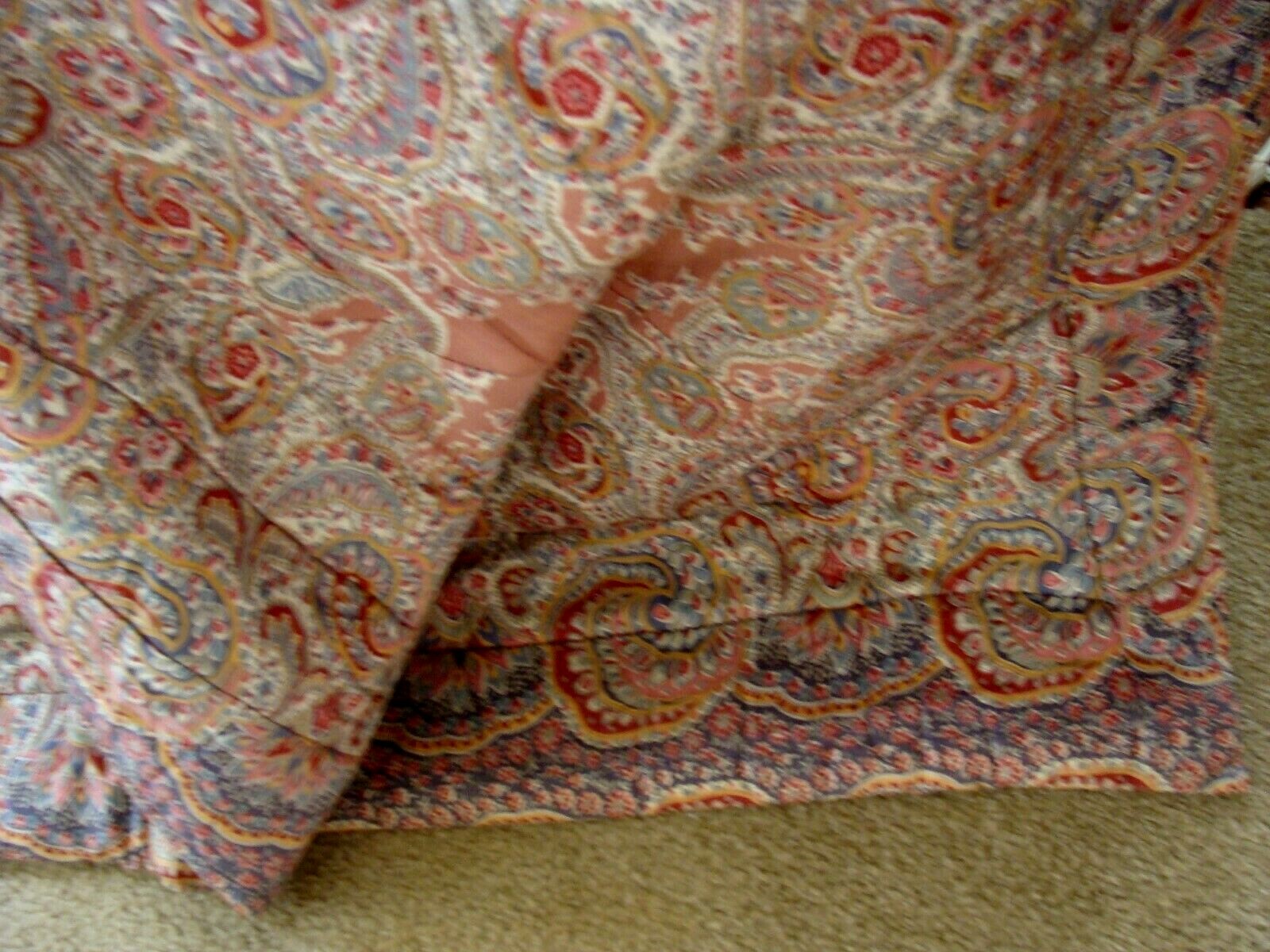 Vintage 1940s Cotton Sateen Comforter Pink/blue Paisley Unique 68