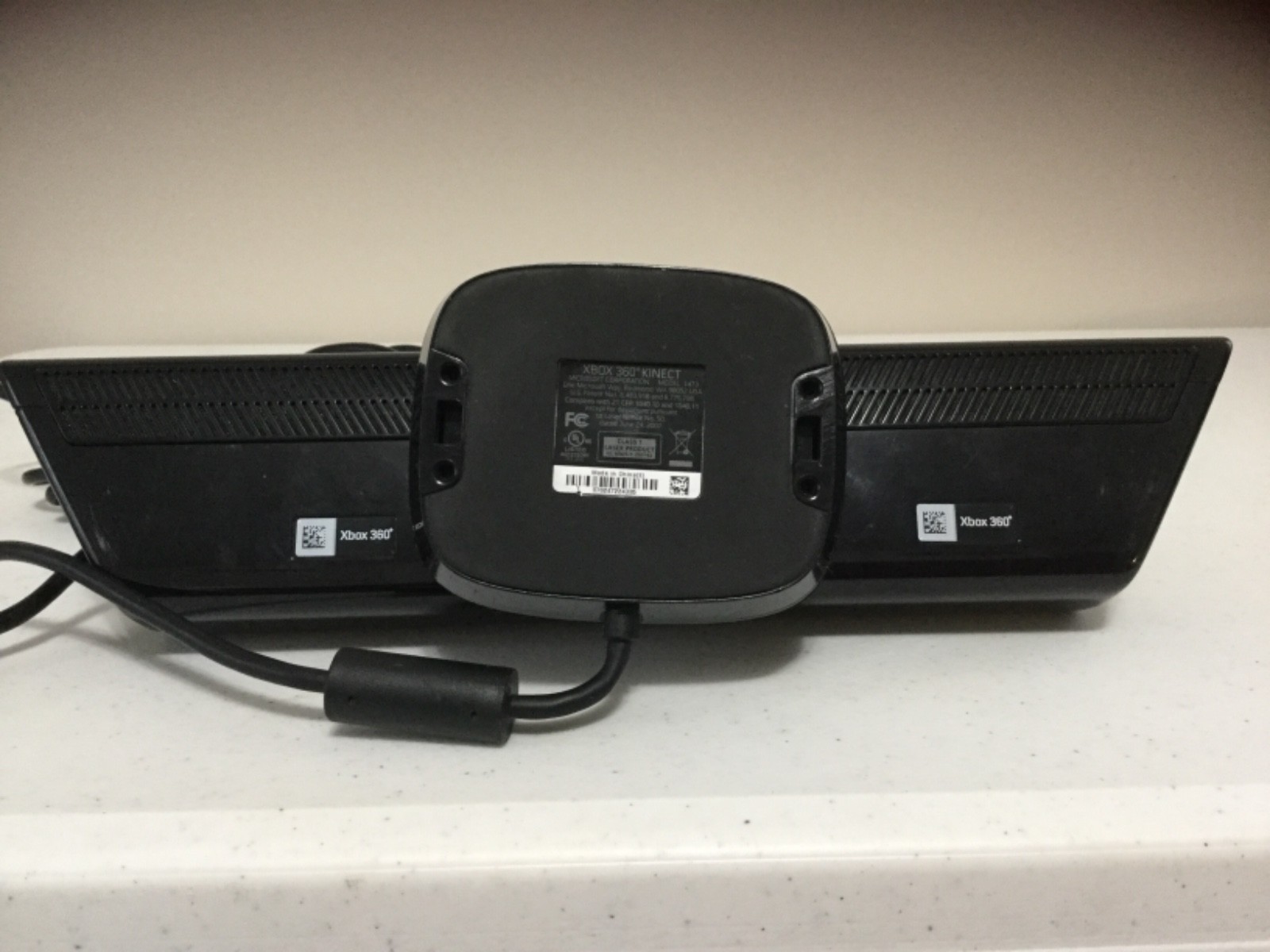 Genuine Original Microsoft Xbox 360 Kinect Motion Sensor Bar Black Model 1473