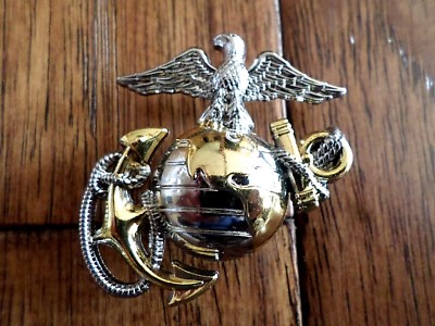 U.S MARINE CORPS EGA LAPEL HAT PIN USMC EAGLE GLOBE & ANCHOR CAP INSIGNIA LEFT