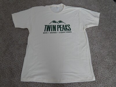 TWIN PEAKS EATS DRINKS SCENIC VIEWS RESTAURANT BAR LOGO T-SHIRT SIZE XL NEW