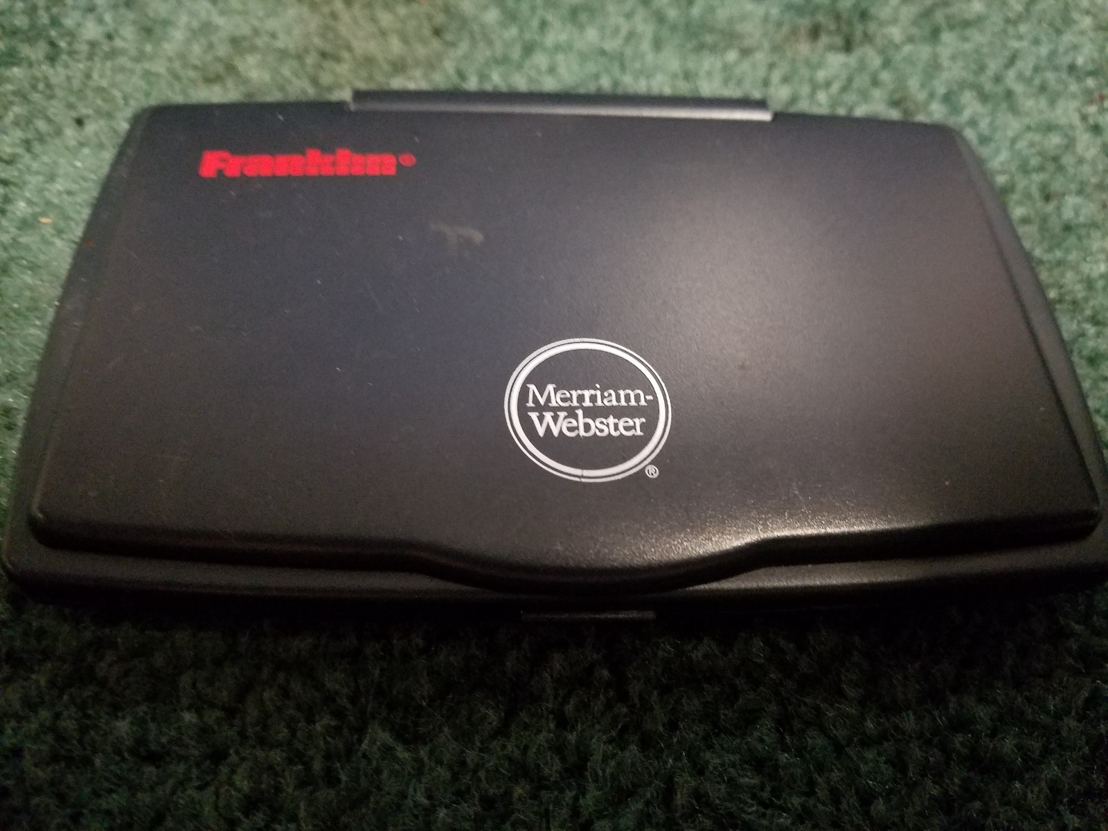 FRANKLIN MERRIAM-WEBSTER INTERMEDIATE ELECTRONIC DICTIONARY