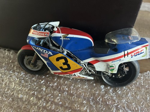 1/12 TAMIYA 1983 HONDA NS500 FREDDIE SPENCER RARE MOTORCYCLE + Mv
