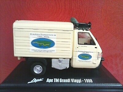 ITALERI 1:32 DIE CAST MOTOCARRO APE TM GRANDI VIAGGI 1998 ART 768153
