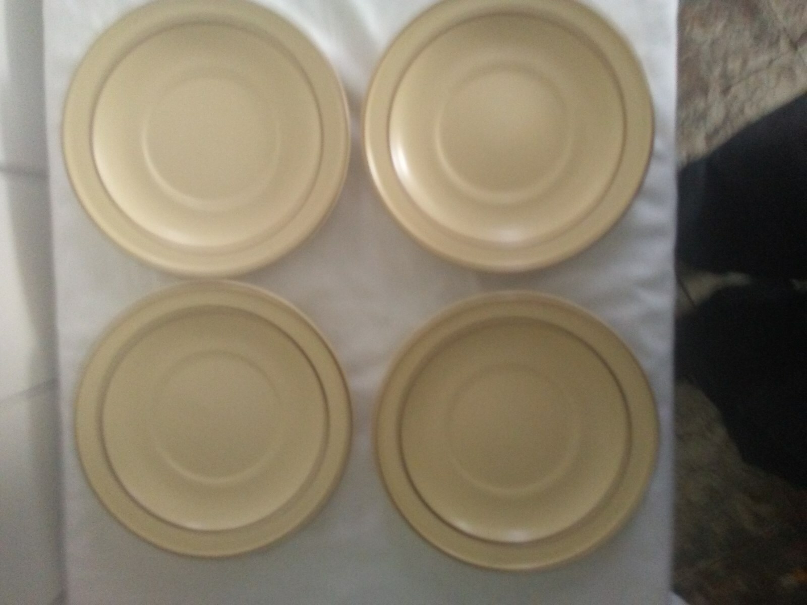 vintage pfltzgraff cups and sausers set of 4 good condition tan and brown (B)