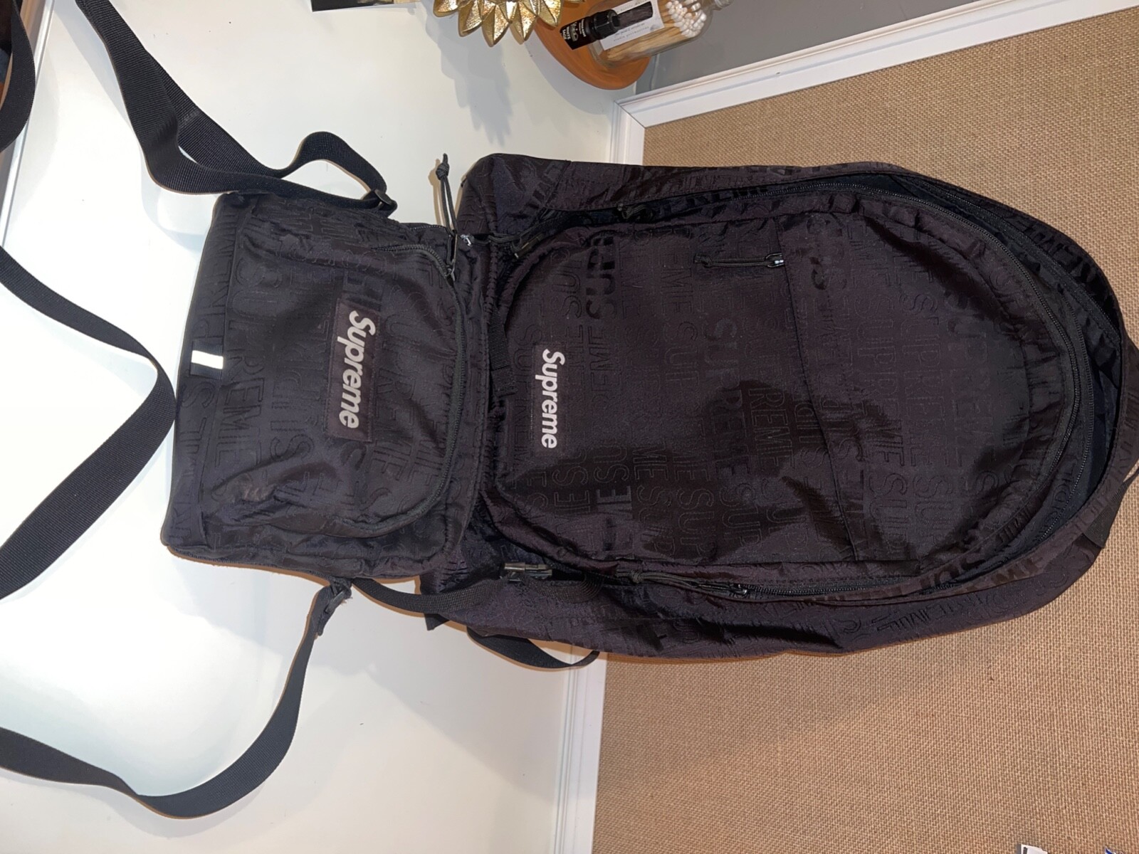 Supreme Backpack and Shoulder Bag Duo Black Pre-Owned (SS19 Supreme Backpack and Shoulder Bag Duo Black Pre-Owned (SS19