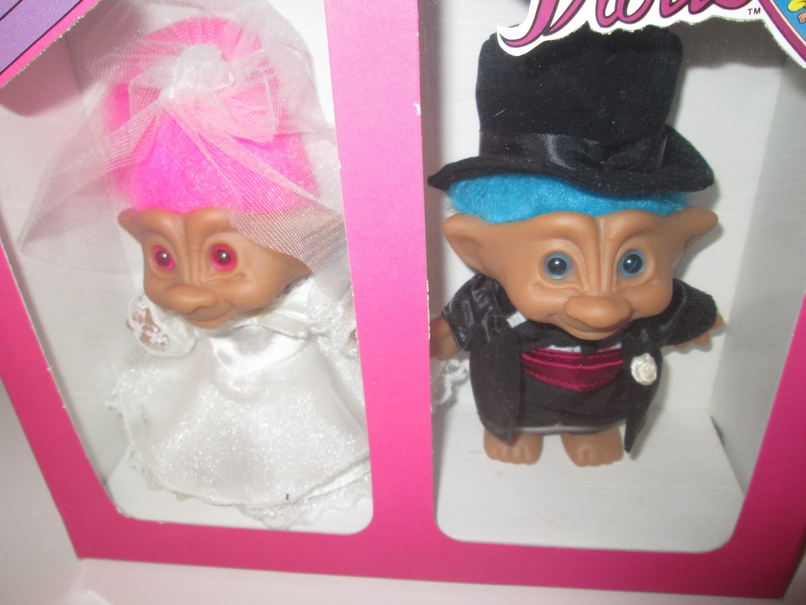 NIB Lot of 2 wedding Ace bride/groom lucky Treasure Troll Pink & Blue Wishstone
