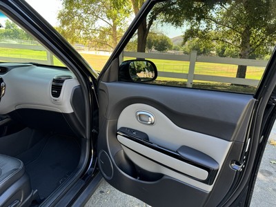 image 2 of interior