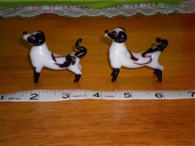Hand Blown Pair of 2 Balck & White Long Doggies from Hawaii