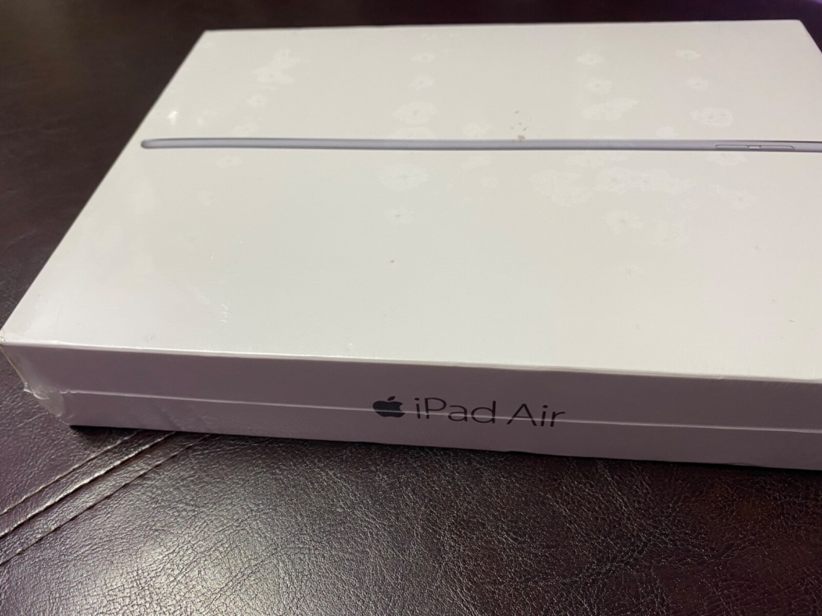 Apple iPad Air 16GB Wi-Fi 9.7in - Space Gray Model A1566