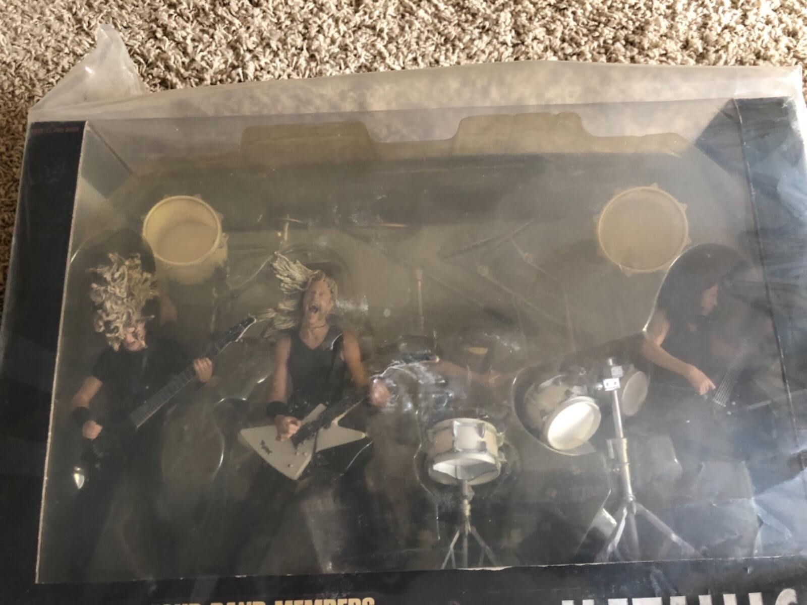 Metallica Harvester of Sorrow full stage and figures