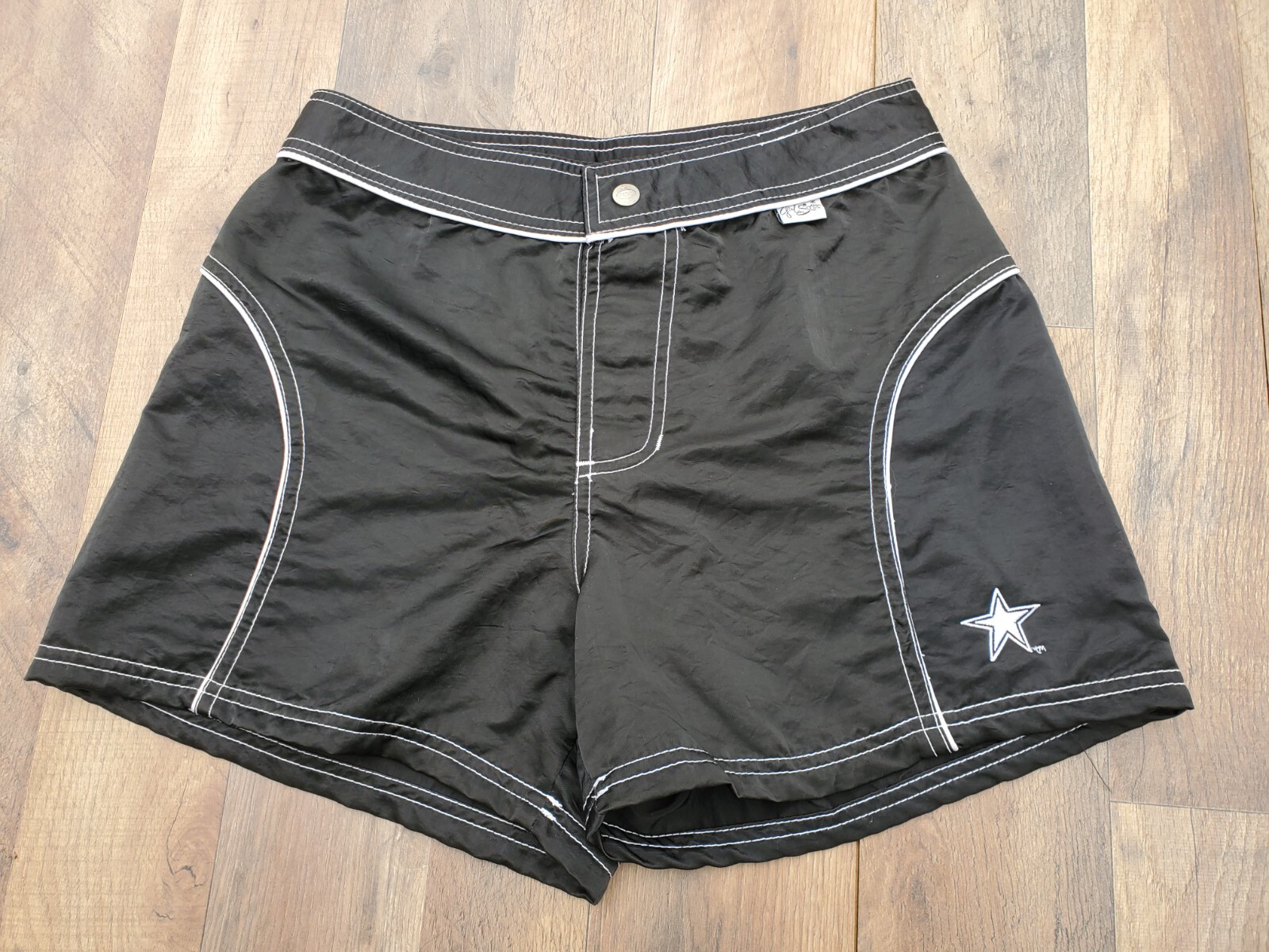 Skateboard Frog Black Cargo Shorts Women y2k Baggy Knee