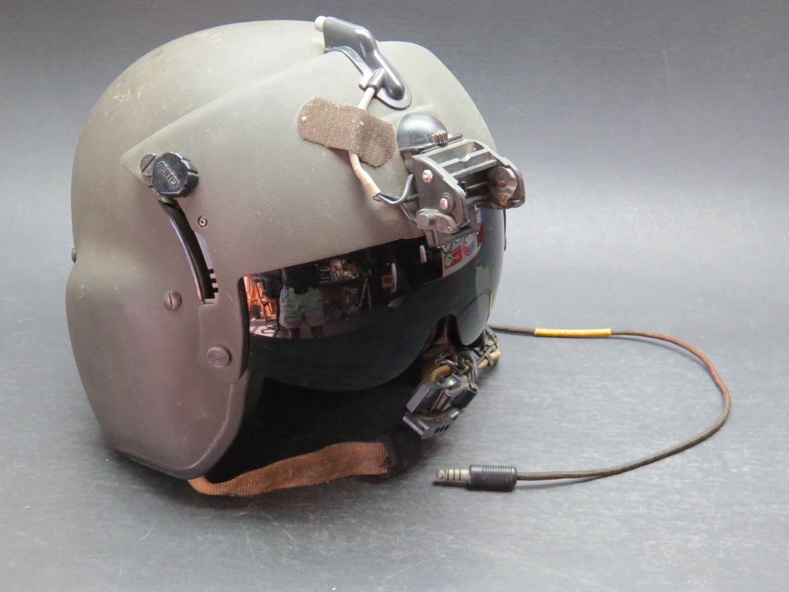 1997 Gentex HGU 56/P Flight Helmet , NVG Mount , Dual Visors , Battery