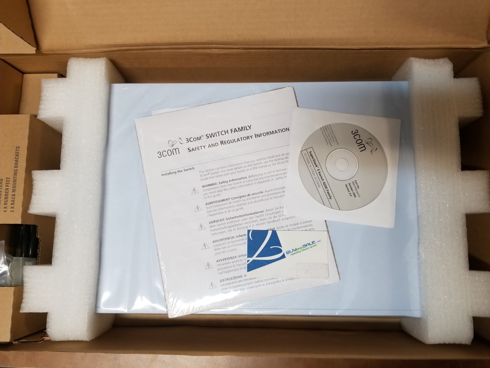 3COM SuperStack 3 4200 28-Port Switch 3C17304A Switch - Accessories