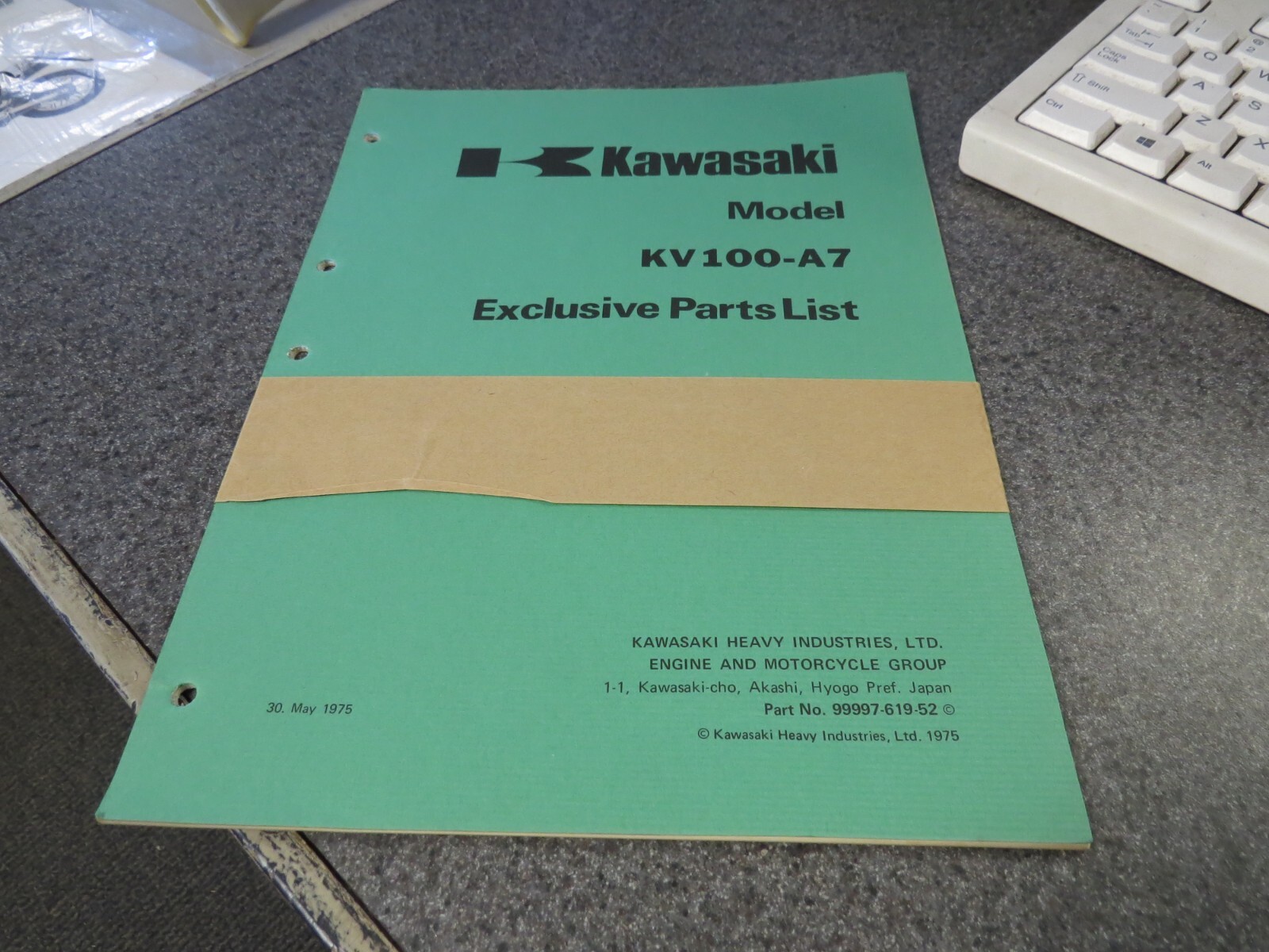 NOS Kawasaki Factory Exclusive Parts List 1976 KV100 A7