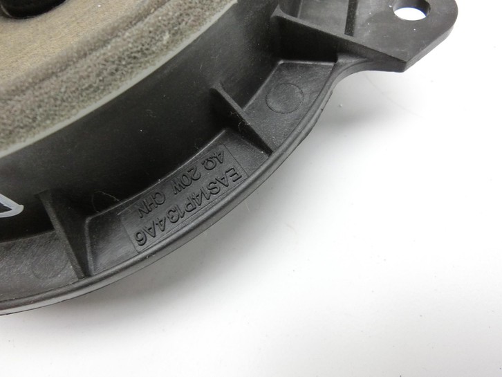 Toyota Urban Cruiser P1 09-14 Lautsprecher Tieftöner Rechts Hinten Toyota Urban Cruiser P1 09-14 21.07.2009... Vorschau 2
