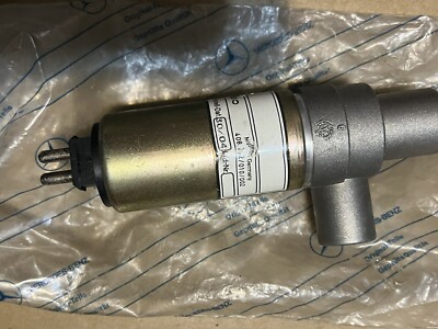 Mercedes W126 560SEC /SEL/Sl W107 86-91 Air Idle Control Valve 0001411625