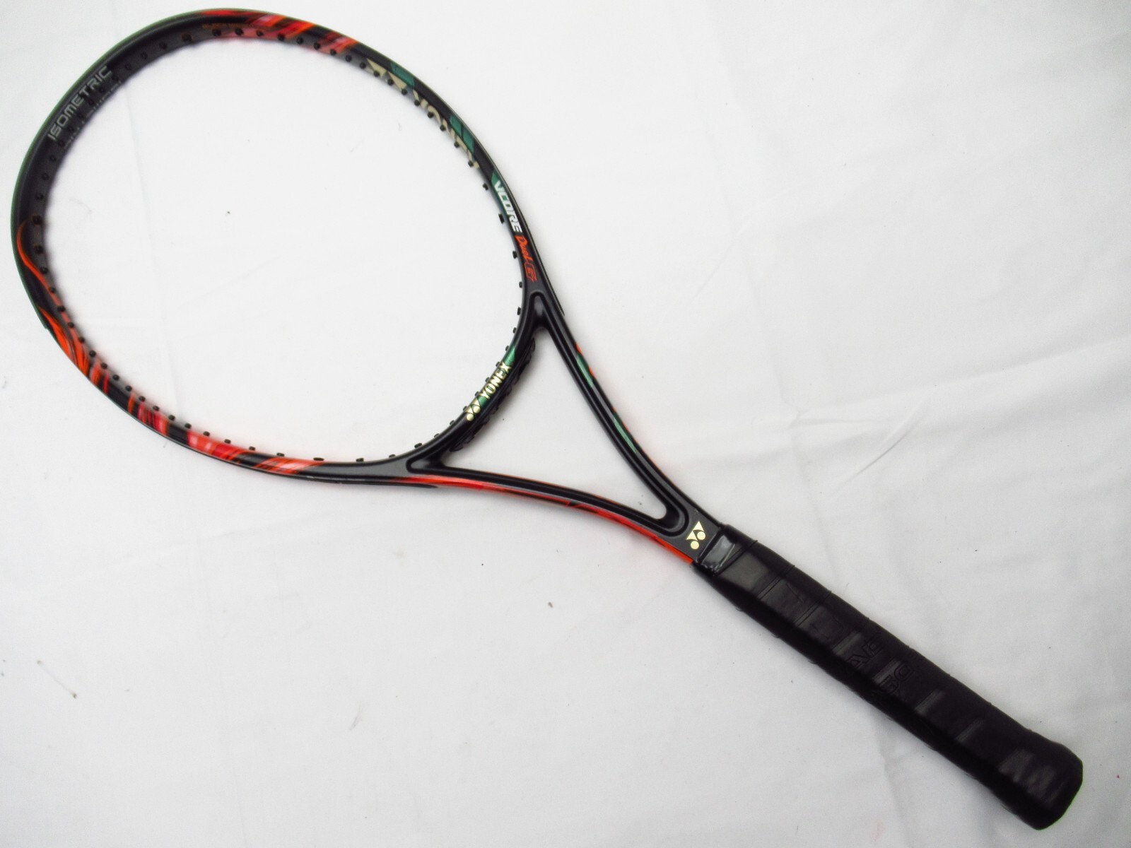 中古 テニスラケット ヨネックス ブイコア デュエル ジー 97 2016年モデル【CUSTOM FIT】 (G3) YONEX VCORE Duel G 97 2016 (c25070016c) ヨネックス VCORE Duel G 97 レビュー：ベストヘビーヒッター賞