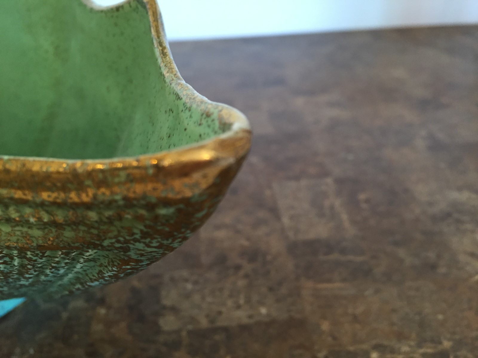 VINTAGE CALIFORNIA ORIGINAL GREEN AND GOLD LARGE BOWL 16