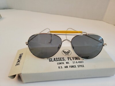 Men's Aviator/US Air Force Style ''Flying Sun'' Smoke Lenses