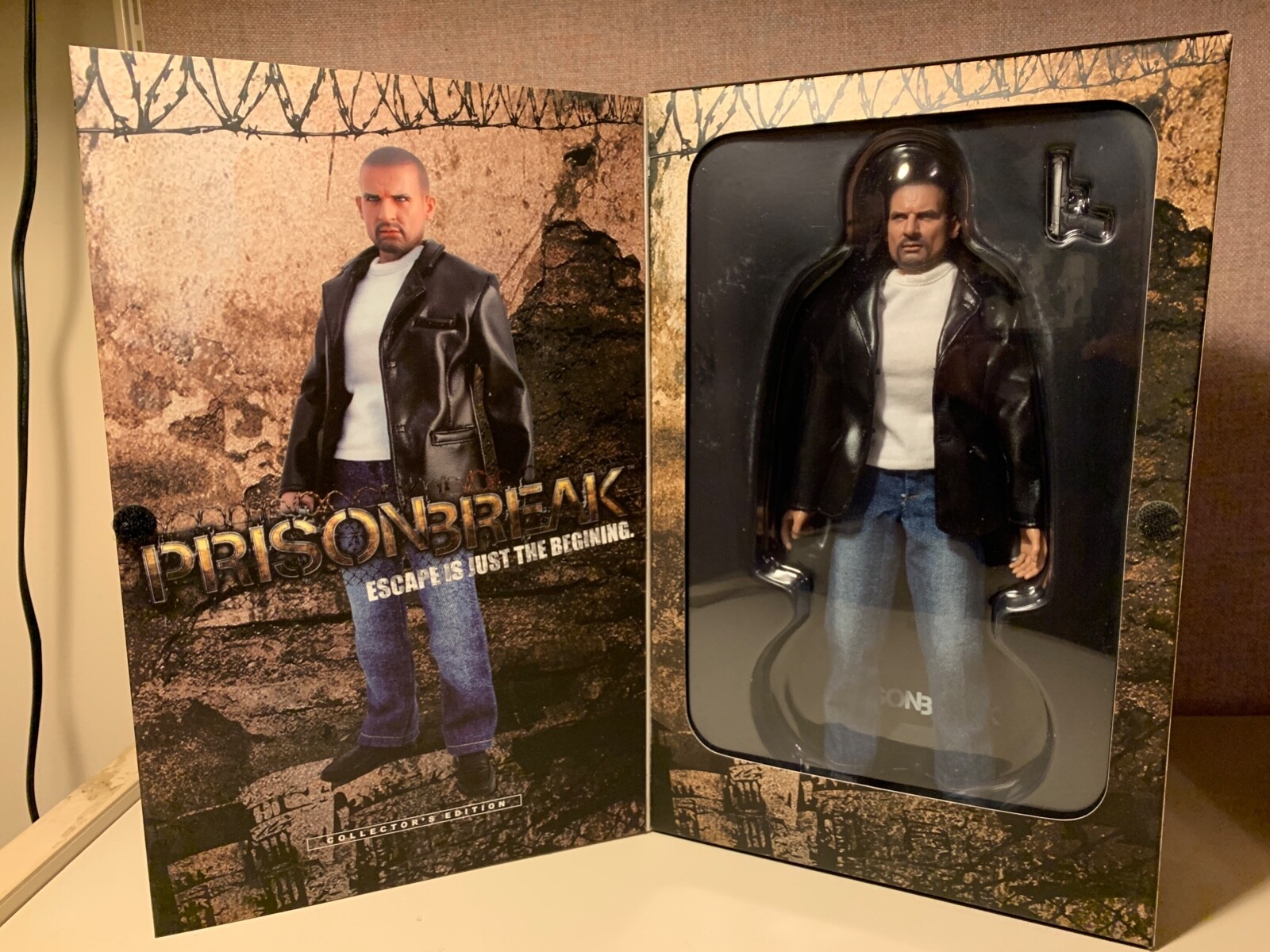 その他 HOTTOYS/PRISON BREAK. $_32.JPG?set_id=880000500F