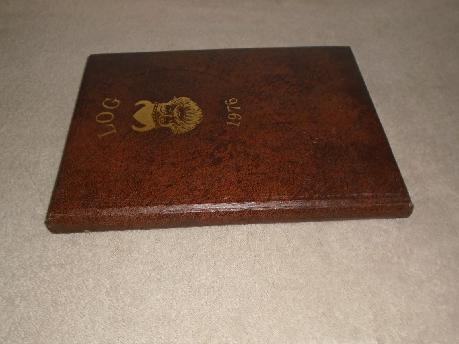 KISS CADILLAC 1975-1976 HIGH SCHOOL SENIOR YEARBOOK - VINTAGE AUCION - ACE GENE