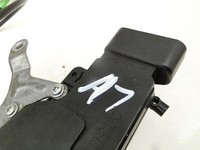 Toyota Aygo I KGB1 05-09 3T Türschloss mit ZV Stellmotor Links Vorne Toyota Aygo I KGB1 05-09 26.09.2007 gebraucht Vorschau 5