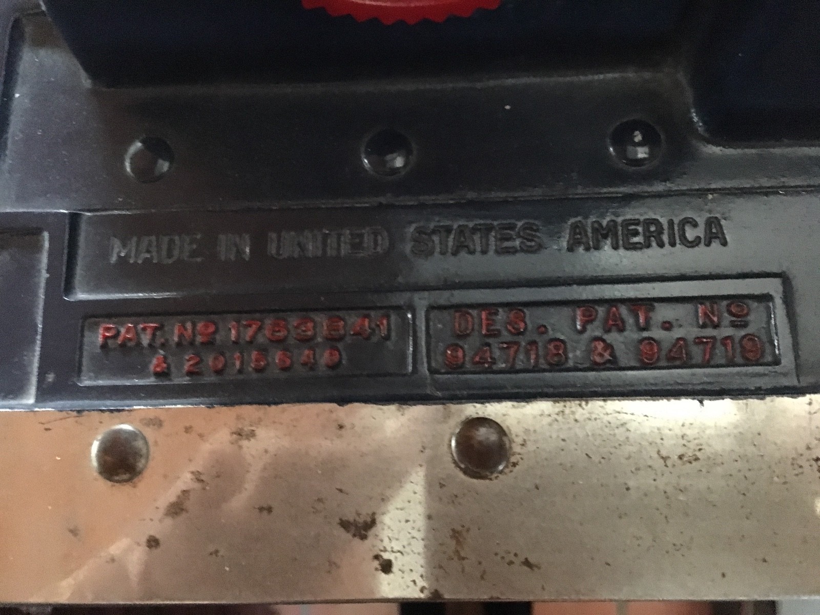 BLUE SEAL WATLING  ROL-A-TOP 5c SLOT MACHINE, + RARE  METAL BASE CABINET.