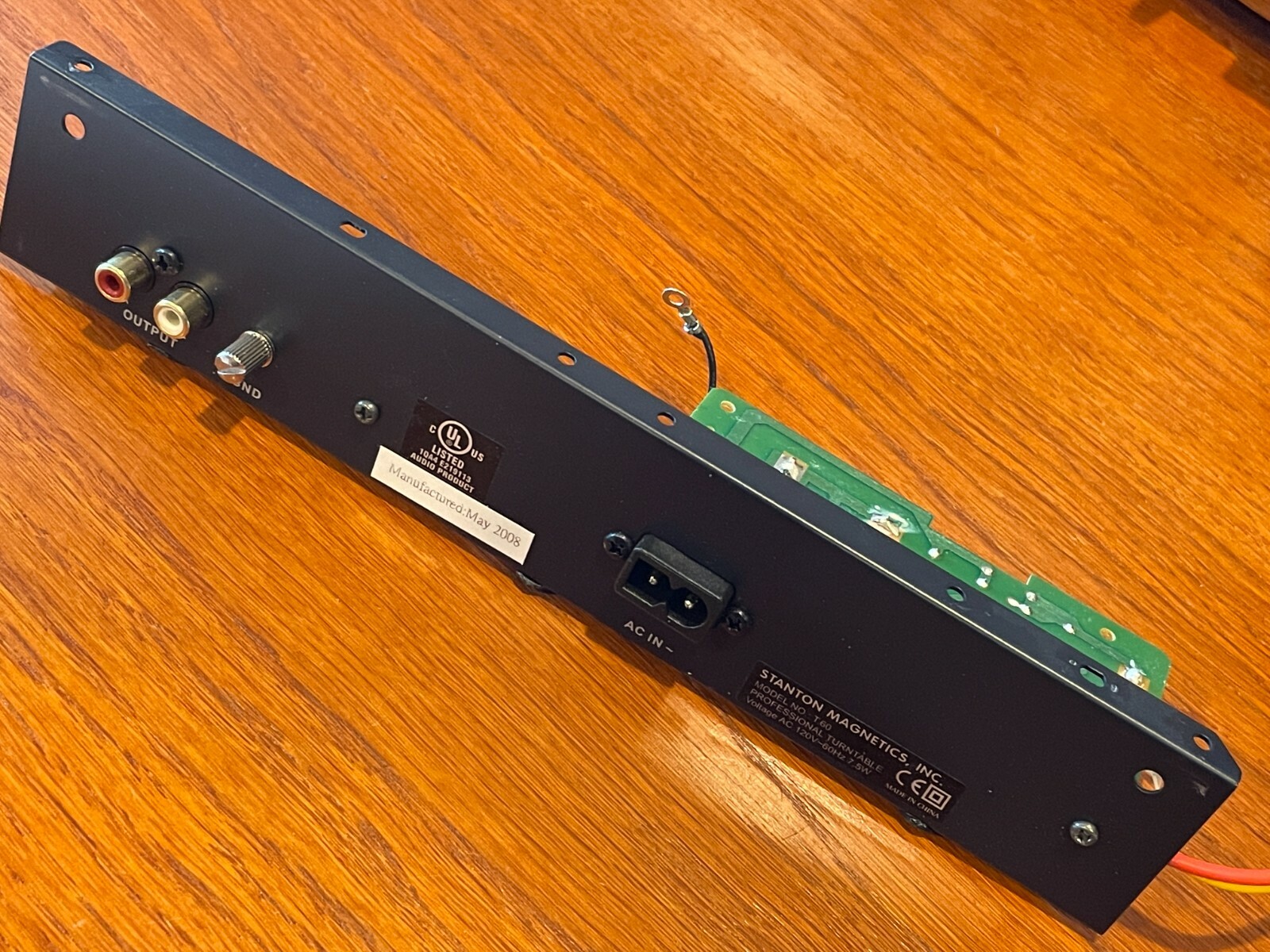 Stanton T.60 Turntable Parts - AC Input & Signal Output