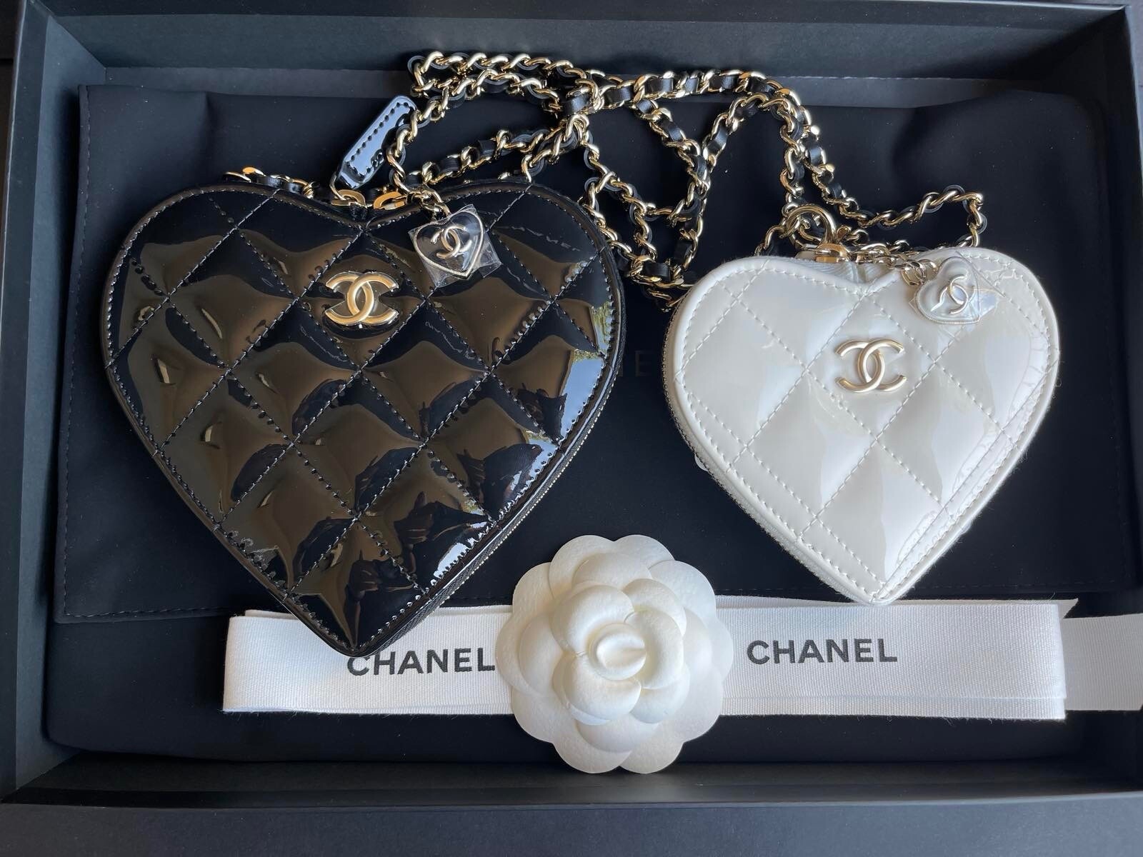 Chanel Black & White Double Heart Mini Bag Vanity Case Chanel Black & White Double Heart Mini Bag Vanity Case