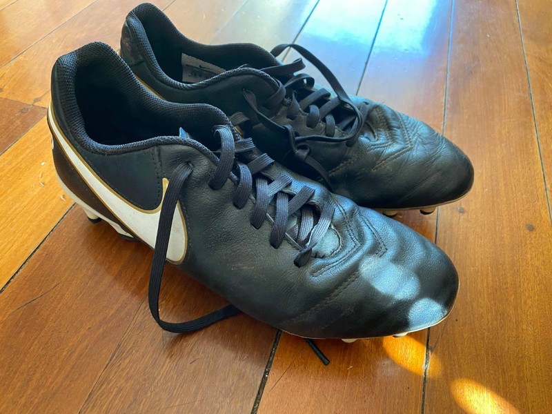 infant size 6 football boots