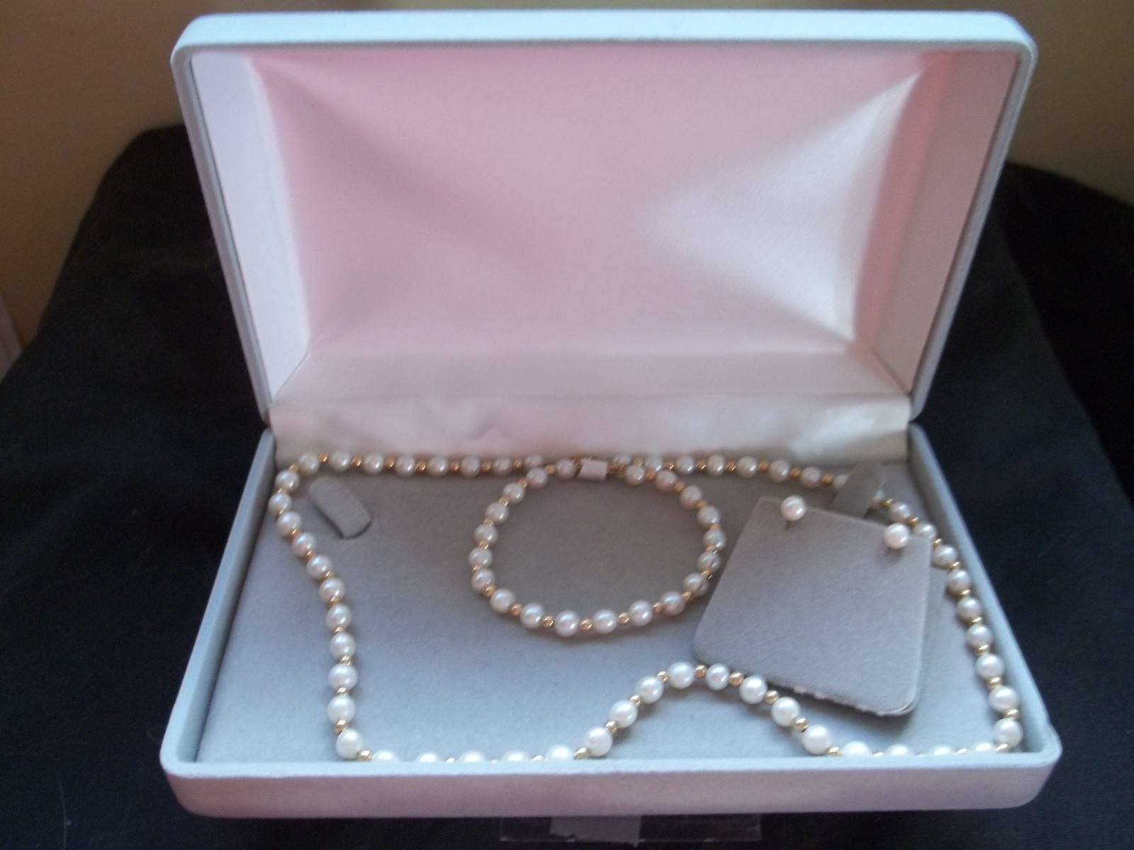 Pearl set necklace, bracelet earrings 14K gold clasps and accent beads NEW BOXED