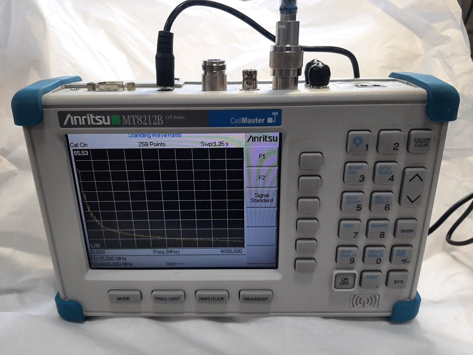 Anritsu MT8212B CellMaster Cable Antenna and Base Station Anritsu MT8212B CellMaster Cable Antenna and Base Station