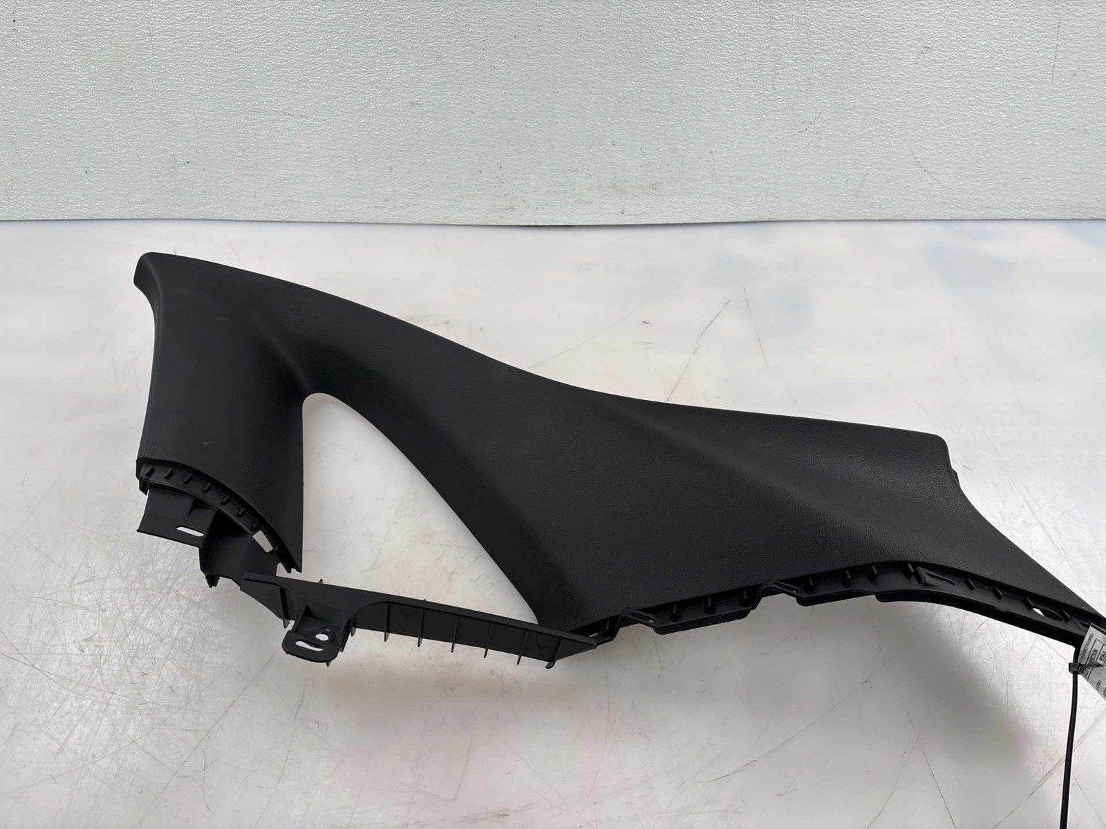 2015 - 2019 Lincoln MKC Rear Right Side C Pillar Upper Quarter Trim Panel OEM