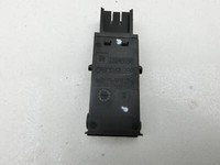 Opel Insignia A 08-13 Relais USB Port Adapter Opel Insignia A 08-13 22.10.2008 13245090 gebraucht Vorschau 2