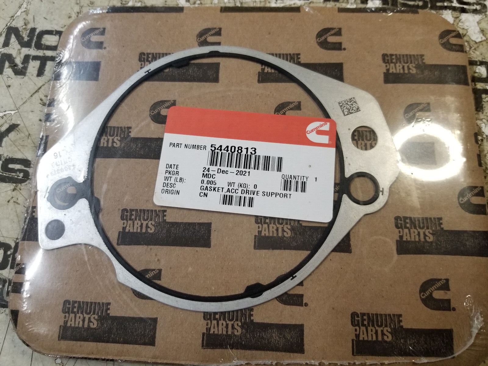 5440813 Cummins Accessory Drive Support Gasket - Picture 1 of 2