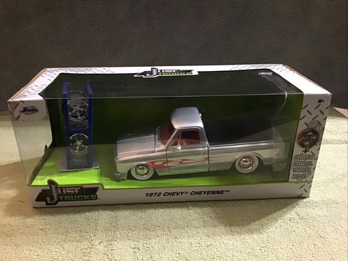2021 Jada Just Trucks 1972 CHEVROLET CHEYENNE Squarebody