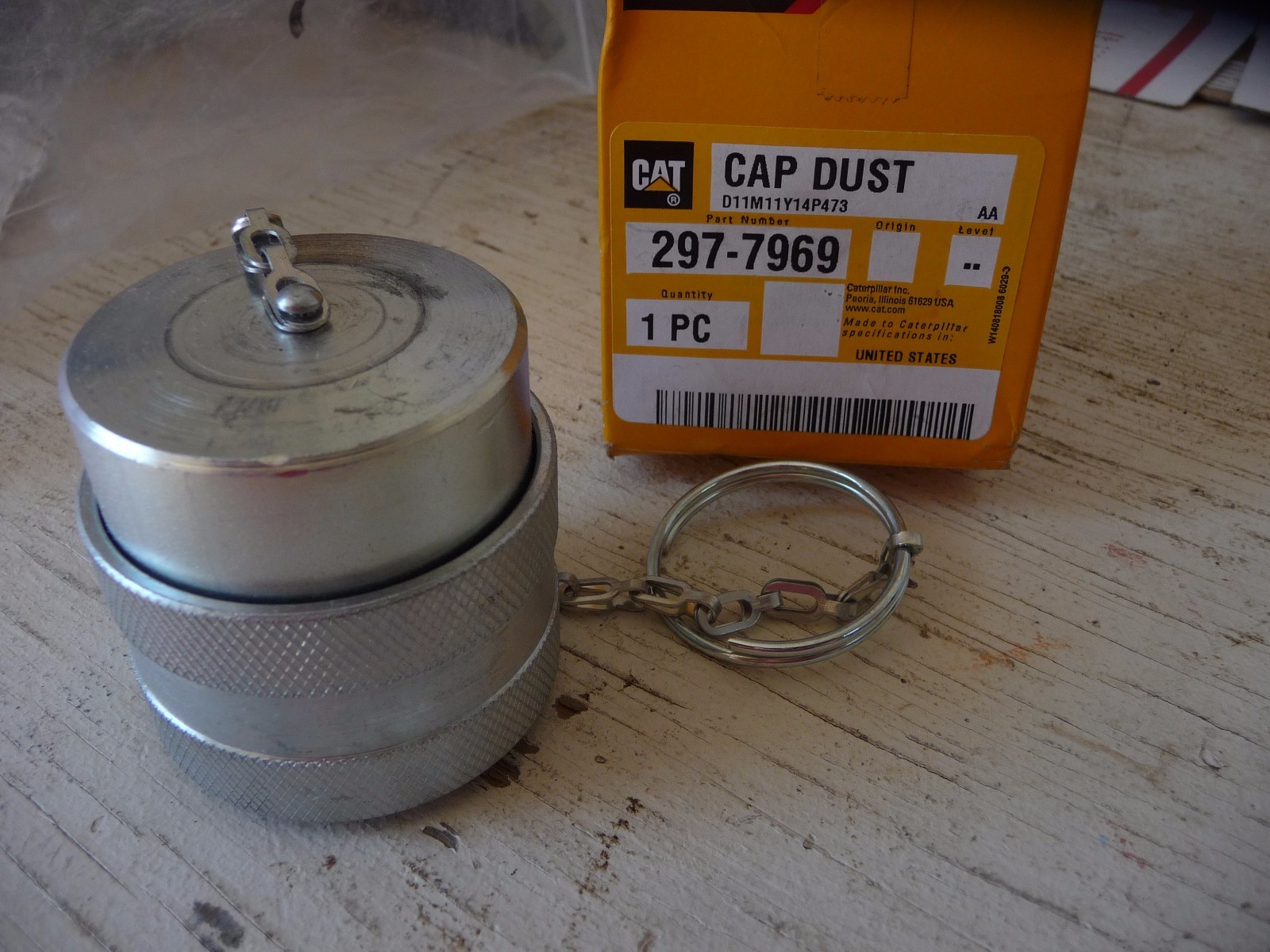 NEW OEM CATERPILLAR 2977969 Cap Dust CAT 297-7969 | eBay