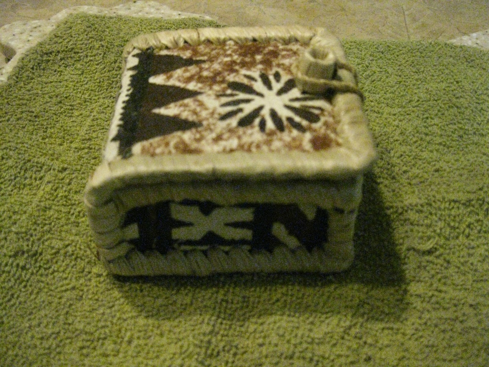 Straw Wooven Box with pattern