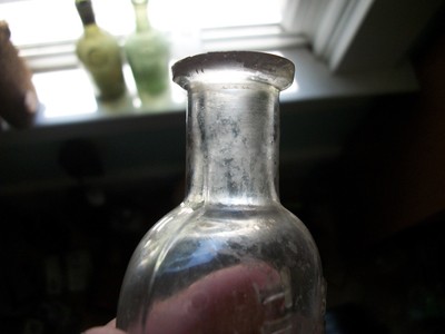 SHAKER MED MT LEBANON NEW YORK NORWOOD'S TINCT. V.VIRIDE CLEAR OVAL TOOLED TOP