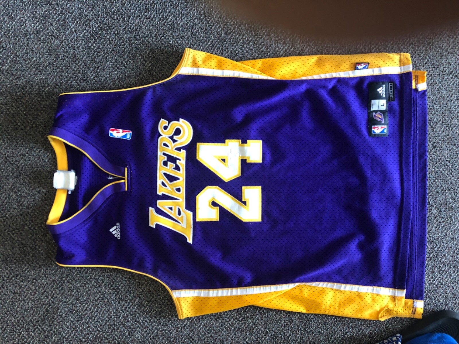 ウェア Kobe Bryant 24 Lakers Swingman Jersey LIMITED EDITION Adidas Kobe Bryant Black Mamba LA Lakers 24